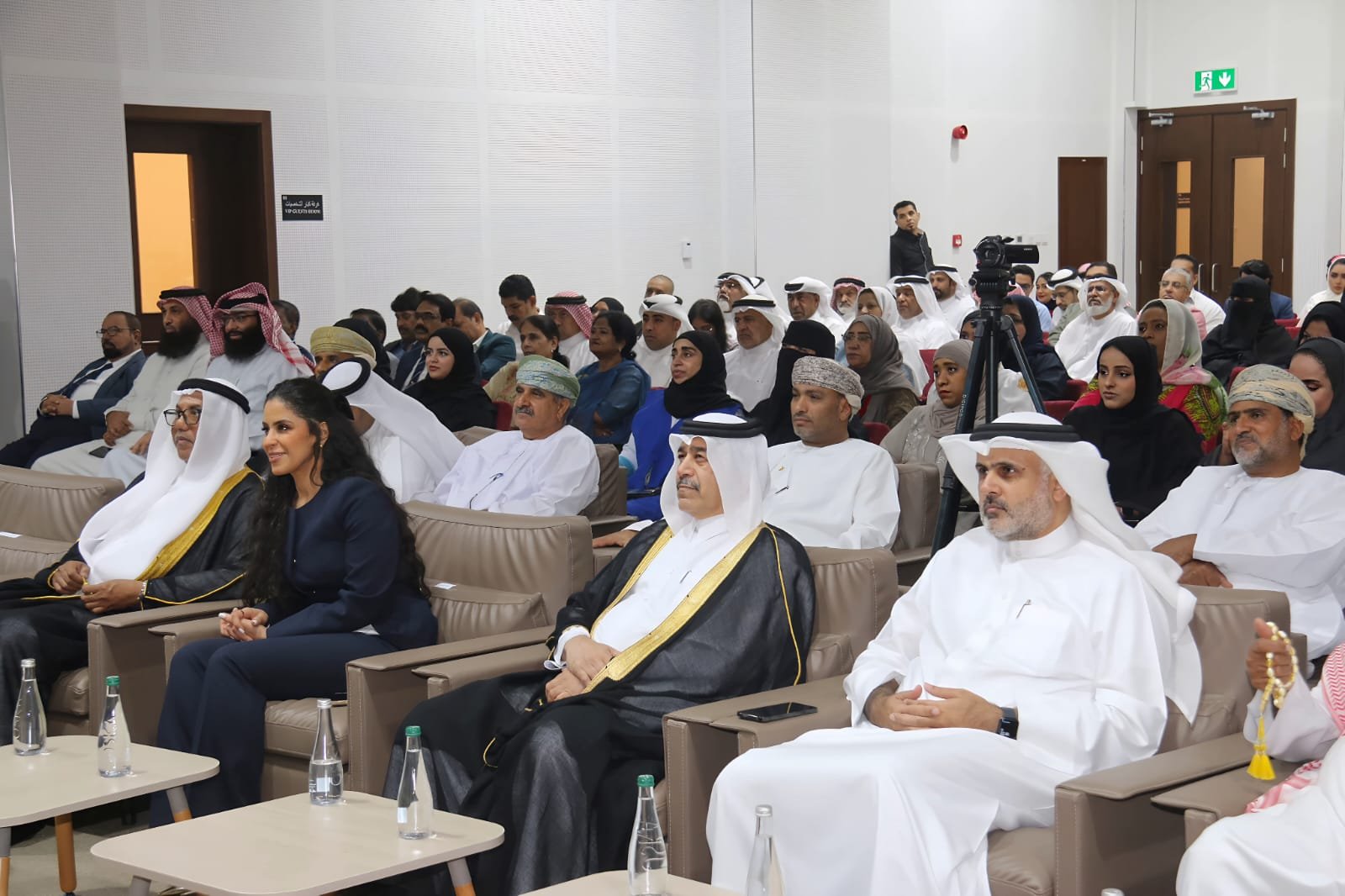 الاحتفال بيوم التطوع العالمي وتكريم المتطوعين والفائزين